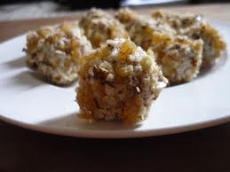 Recette : Amuse-bouche au fromage et aux amandes