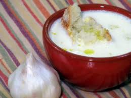Recette : Ajo blanco: soupe glac�e � l'ail