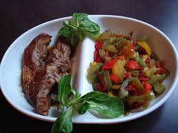Recette : Agneau aux poivrons et olives en cocotte
