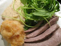 Recette : Aiguillettes de canard et compote de poires