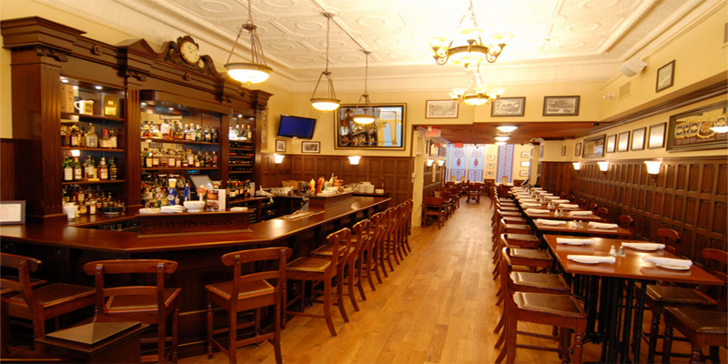 Brunch Irish Embassy Pub and Grill (ONM5 Toronto)